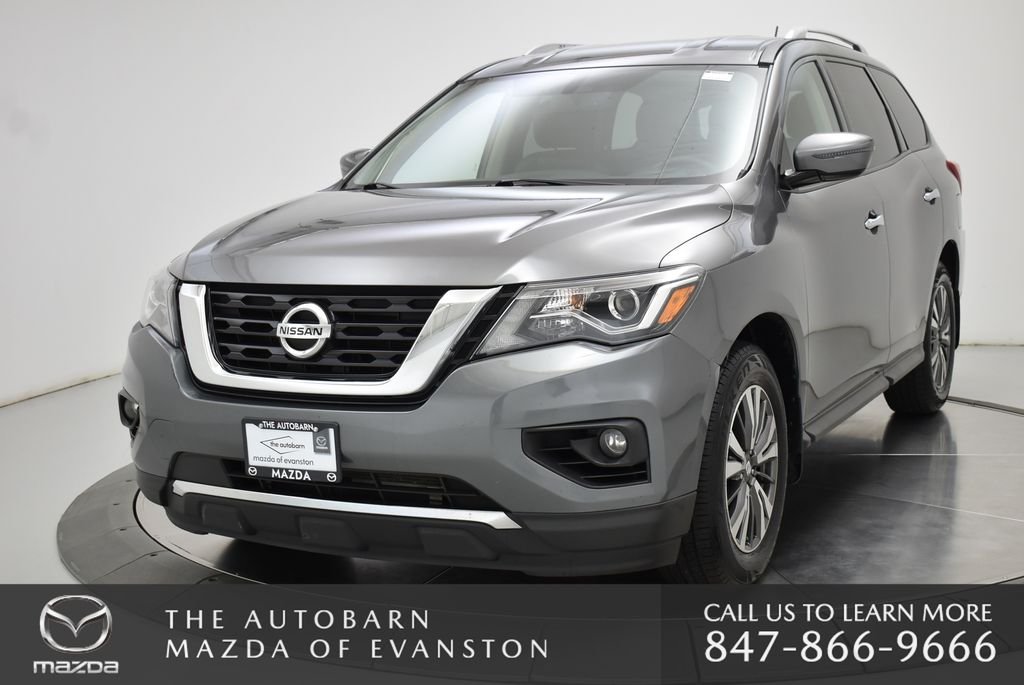 Used 2017 Gun Metallic Nissan SV image 15