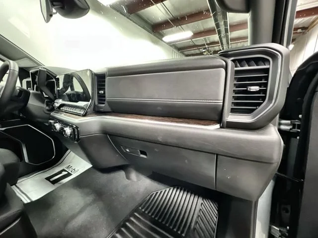 New 2026 Sterling Metallic GMC SLE image 28