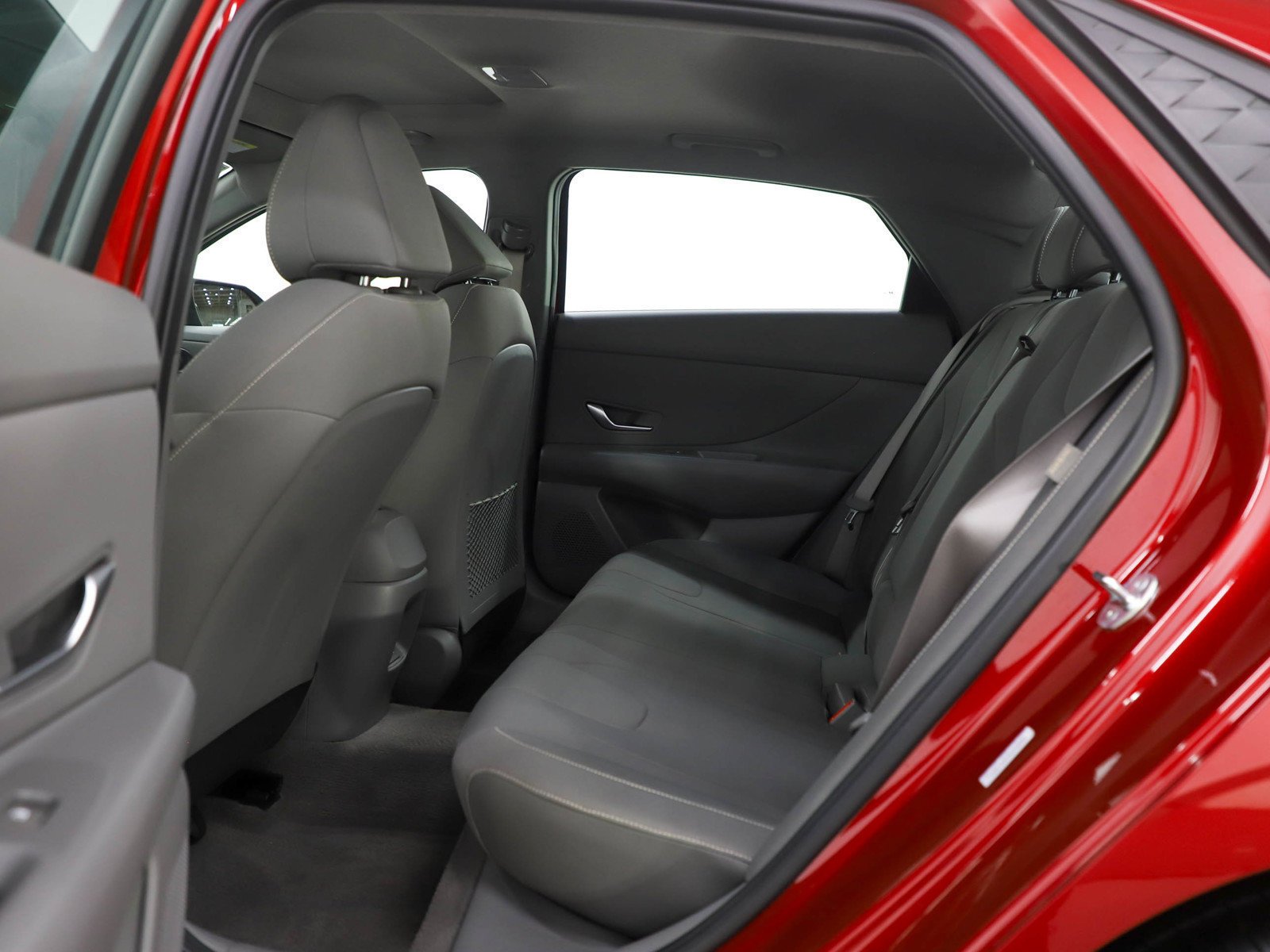 Certified Used 2025 Ultimate Red Hyundai SEL Convenience IVT image 16