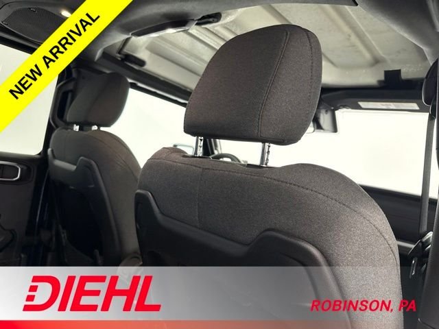 Used 2025 Blue Jeep Rubicon image 11