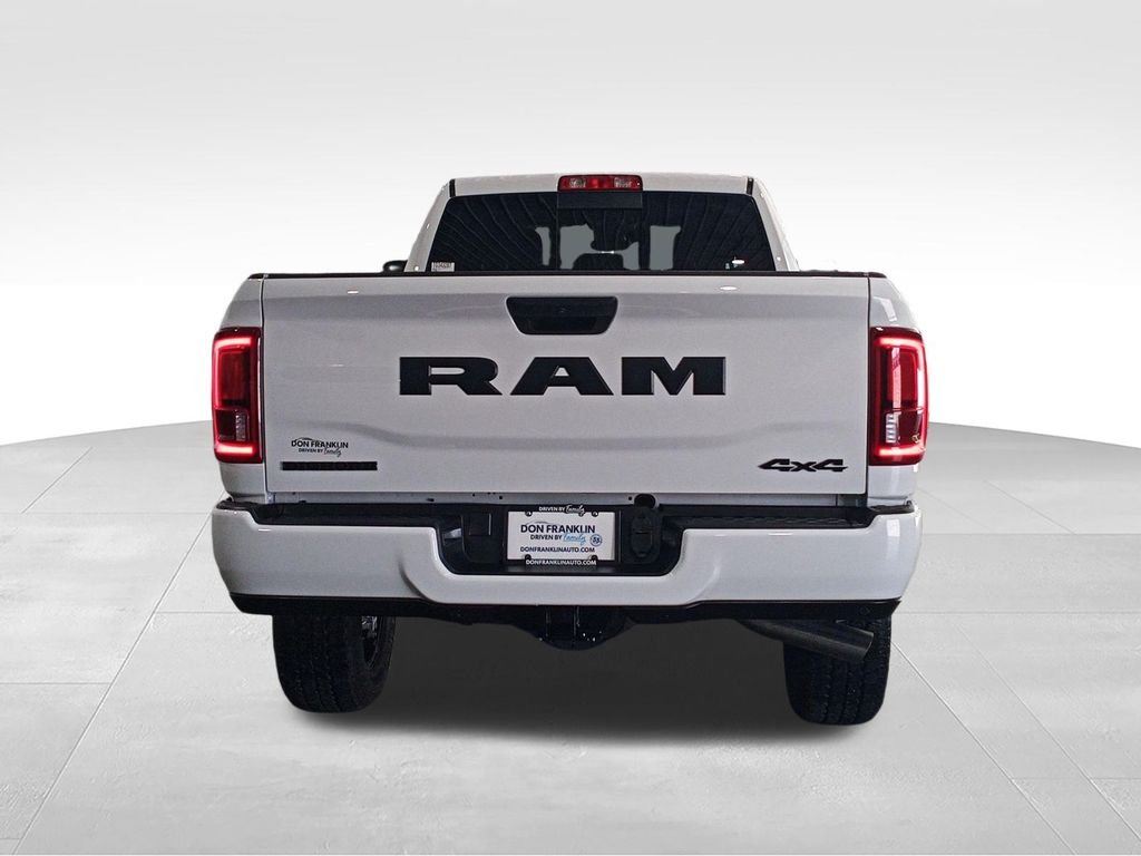 New 2026 Bright White Clear-Coat Exterior Paint RAM Big Horn image 5