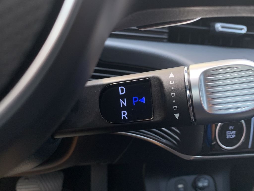 2023 Hyundai IONIQ 5 SE - Photo 30