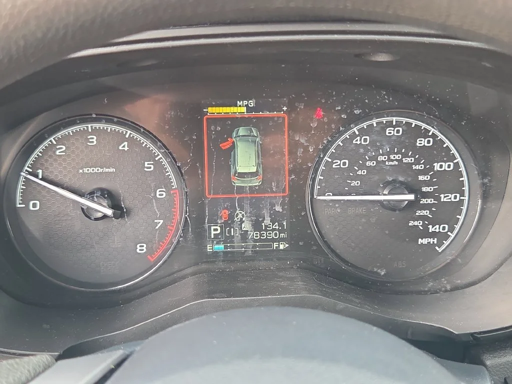 Certified Used 2022 Green Subaru Base image 33