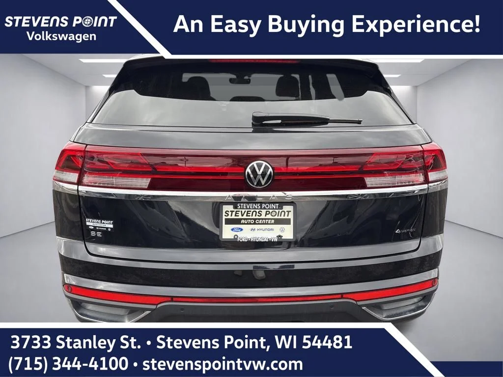 New 2026 Deep Black Pearl Volkswagen 2.0T SE w/Technology image 4