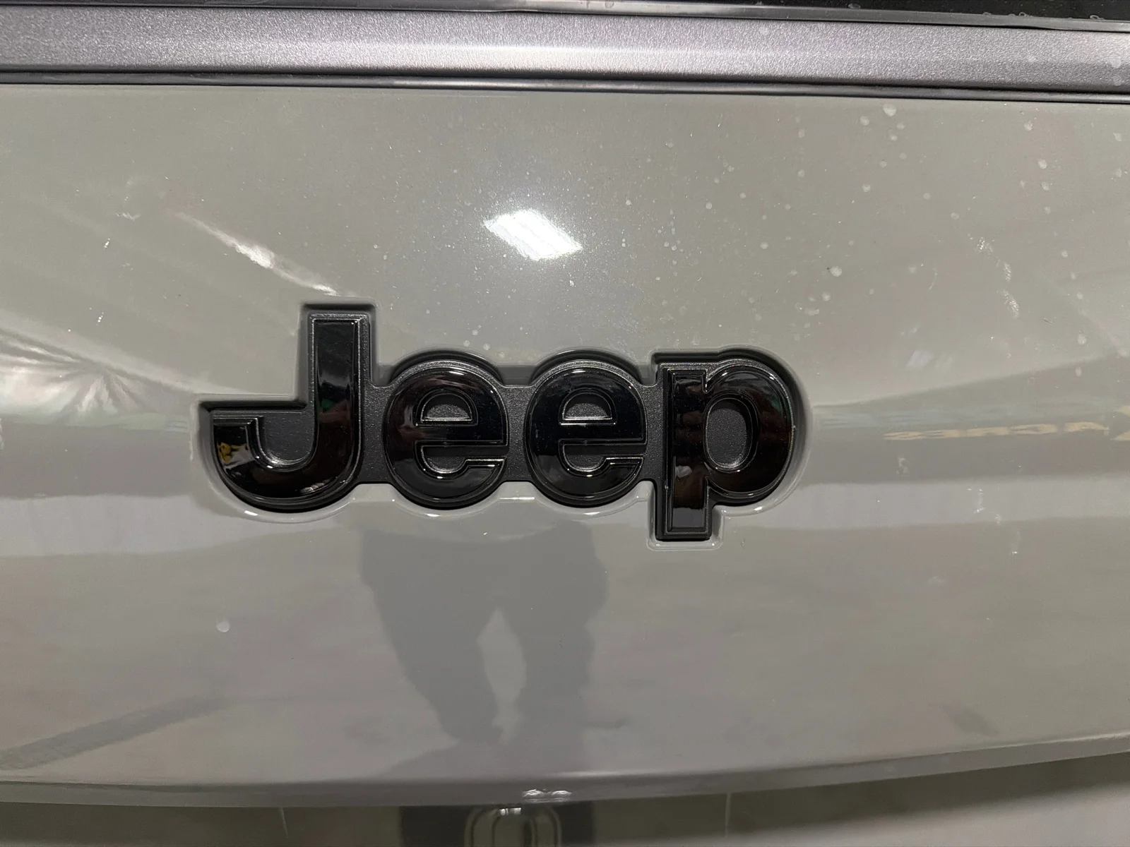 New 2027 Sting-Gray Clearcoat Jeep Limited image 8