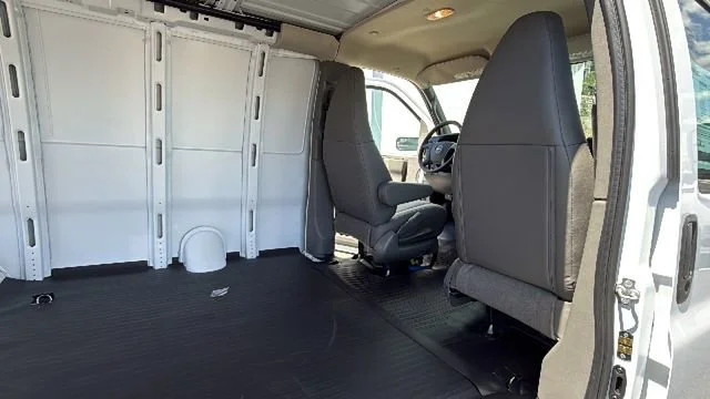2026 GMC Savana Cargo Work Van - Photo 31