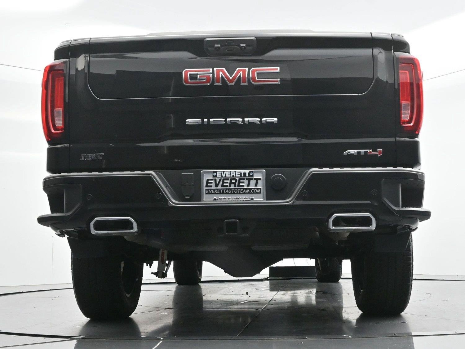 Used 2026 Onyx Black GMC AT4 image 51