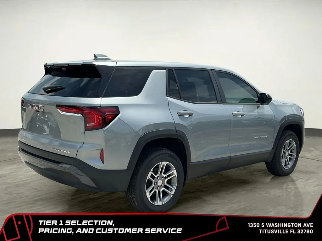 New 2026 Sterling Metallic GMC Elevation image 7