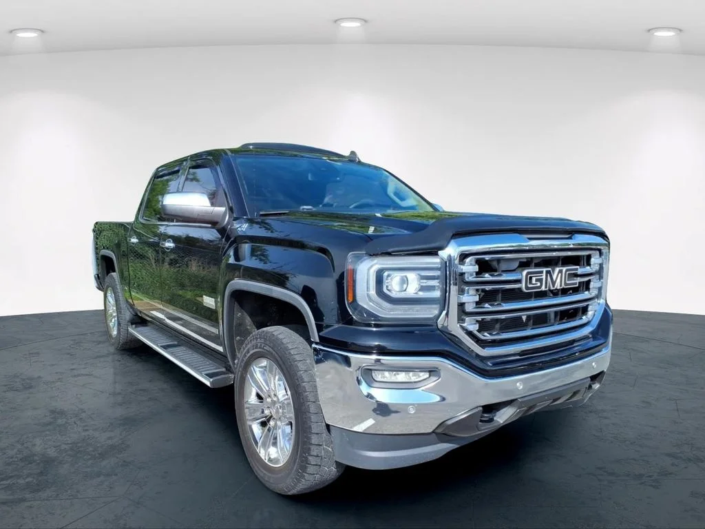 Used 2016 Black GMC SLT image 12