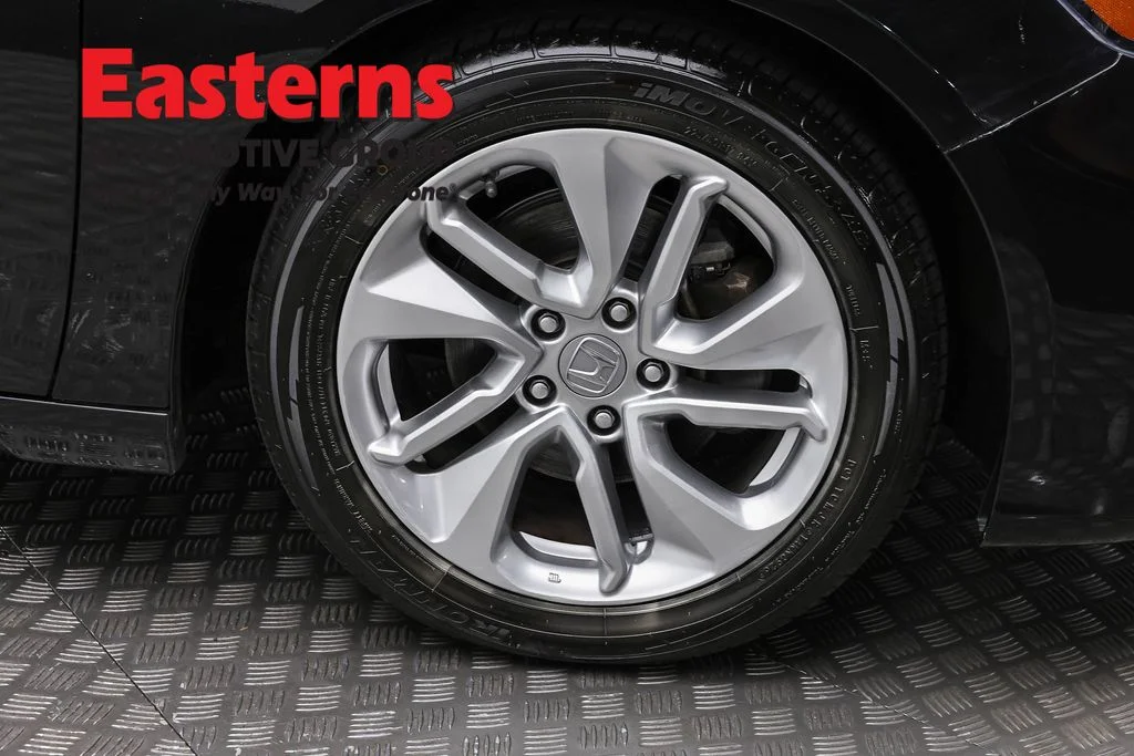 Used 2019 Gray Honda LX image 28