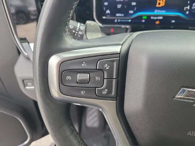 Used 2023 BLACK Chevrolet RST image 23