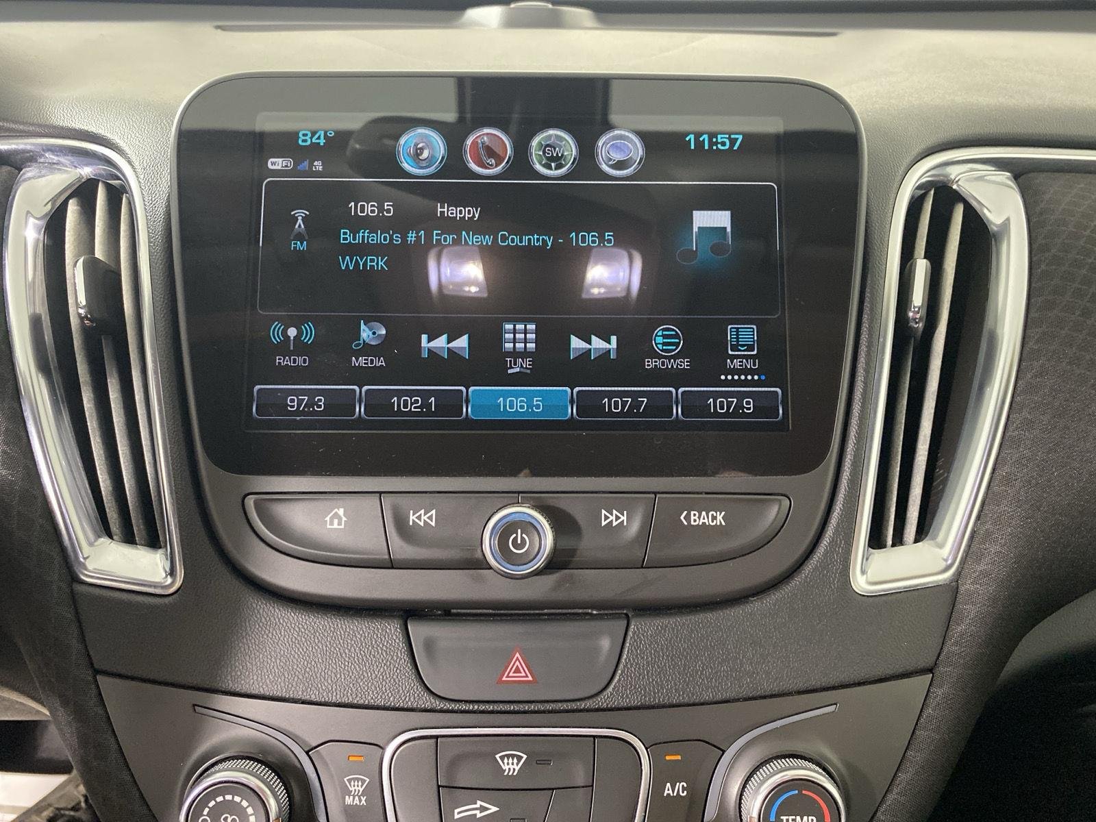 Used 2018 Silver Ice Metallic Chevrolet LT image 18