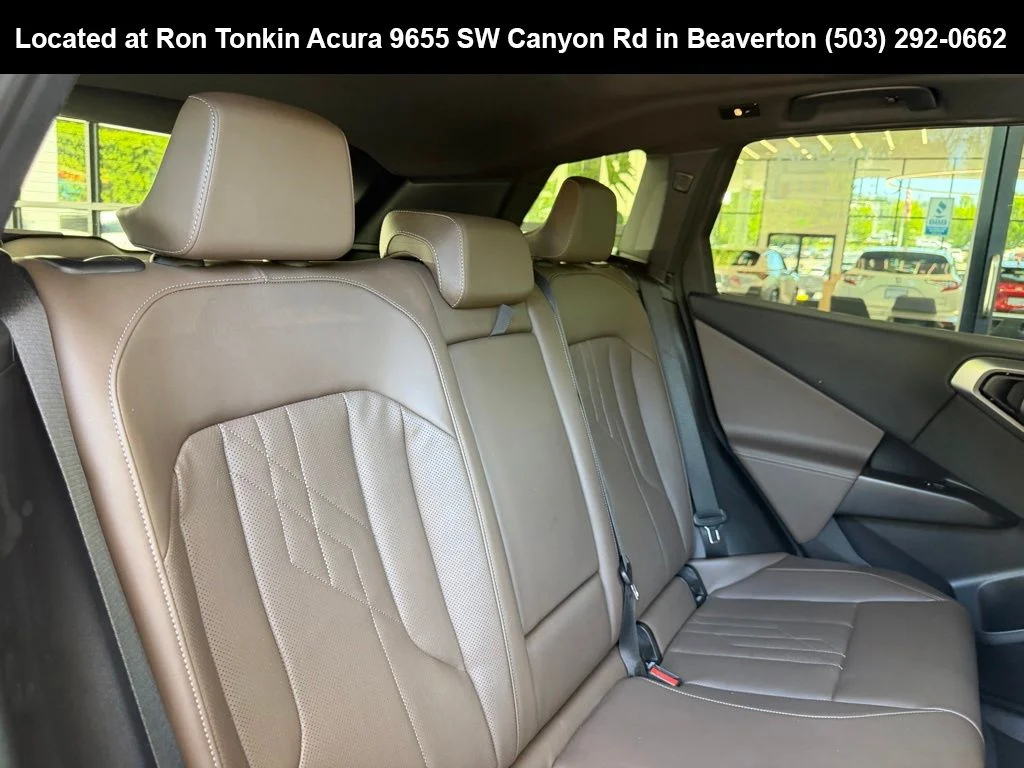 Used 2025 Black Sapphire Metallic BMW 30 xDrive image 28