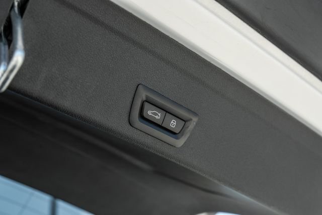 Used 2025 White BMW Base image 76