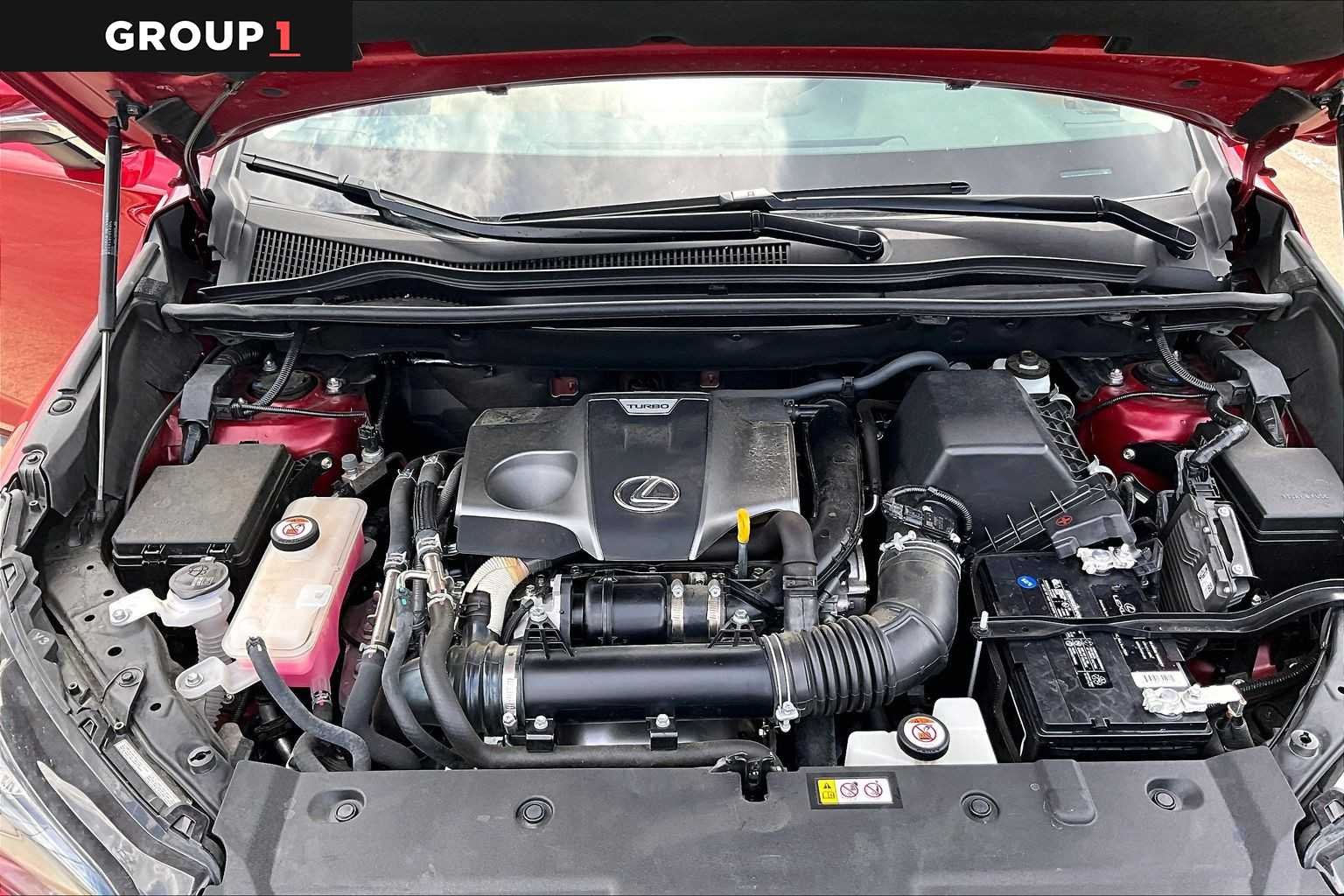 Certified Used 2020 Matador Red Mica Lexus  image 29