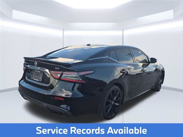 Used 2019 Black Nissan SR image 5