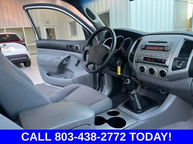 Used 2008 Silver Toyota Base image 14