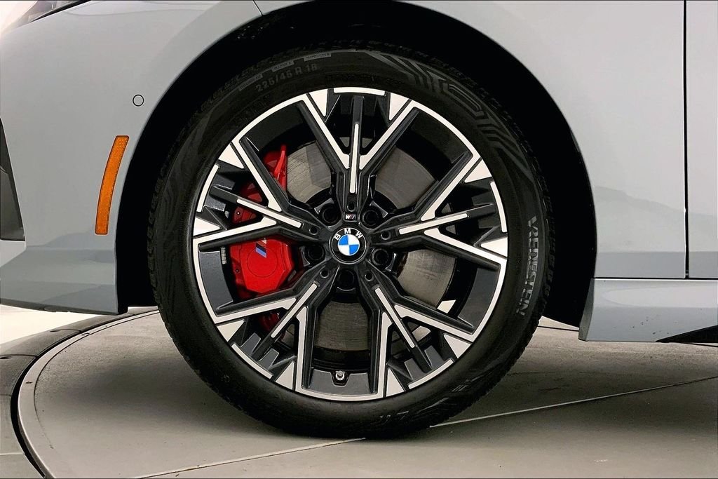 Used 2025 Brooklyn Grey Metallic BMW  image 8