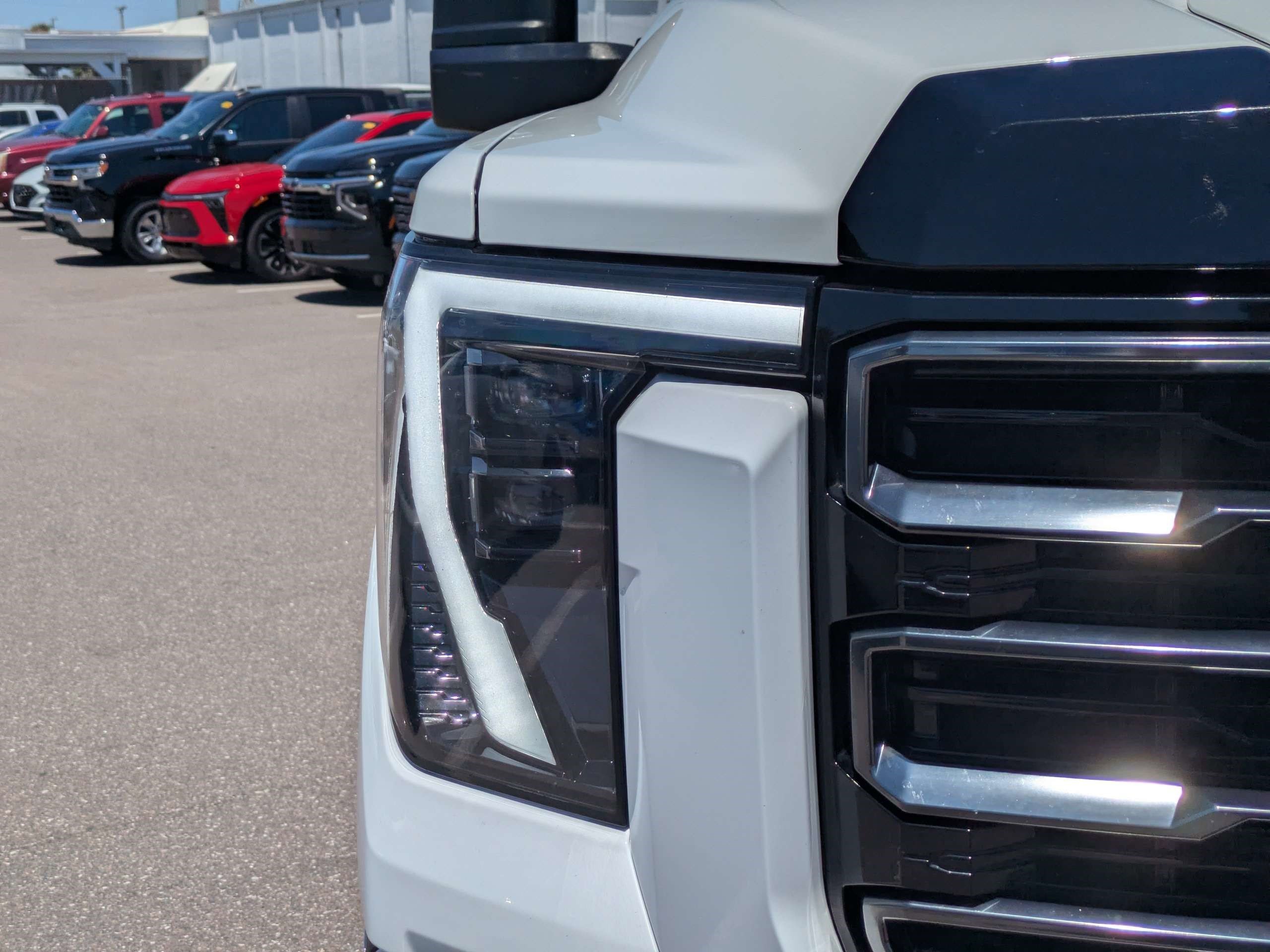 Used 2024 Summit White GMC AT4 image 9