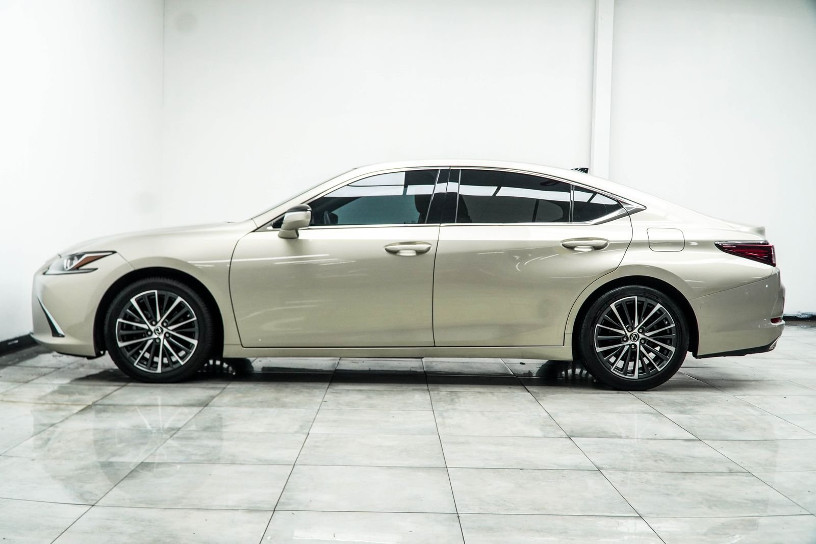 Used 2023 Beige Lexus 350 image 11