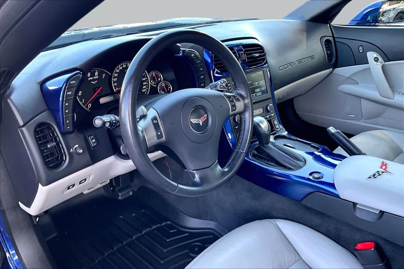 Used 2007 LeMans Blue Metallic Chevrolet  image 16