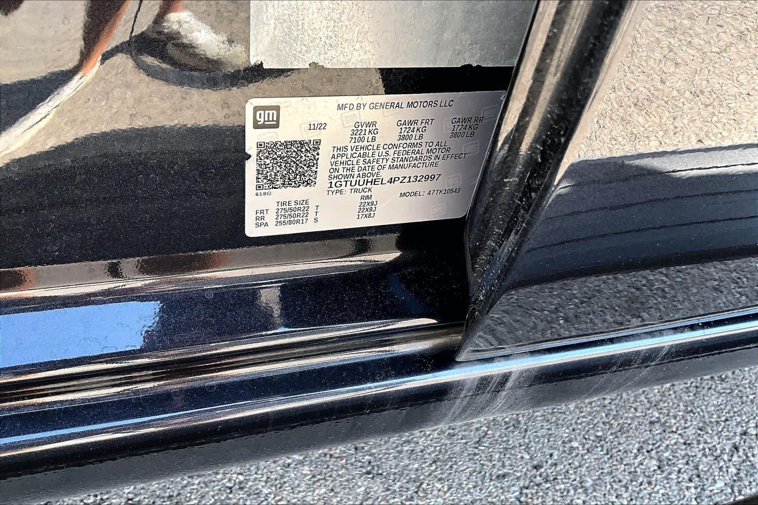Used 2023 Titanium Rush Metallic GMC Denali Ultimate image 37
