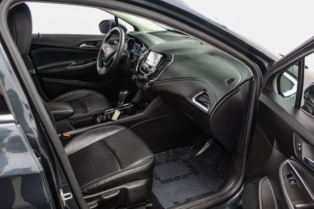 2017 Chevrolet Cruze Premier - Photo 17