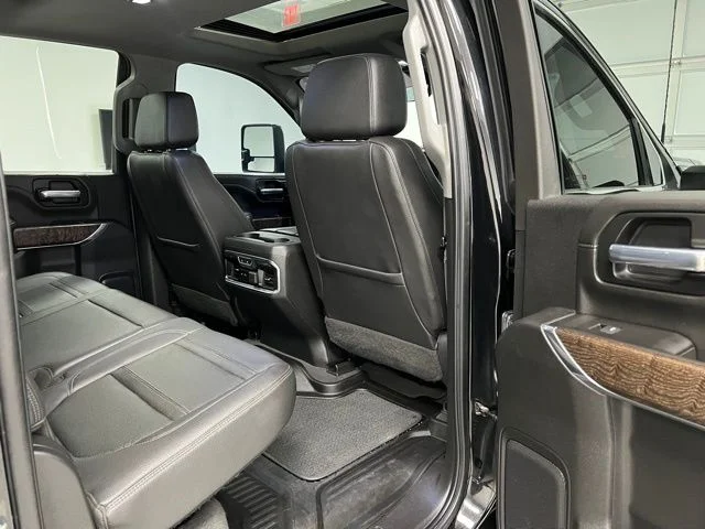 Used 2021 Black GMC Denali image 49