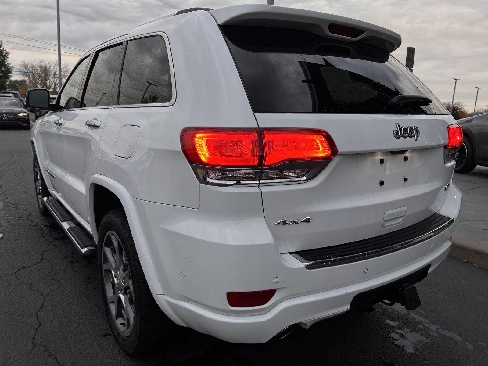 Used 2021 Bright White Clearcoat Jeep Overland image 5