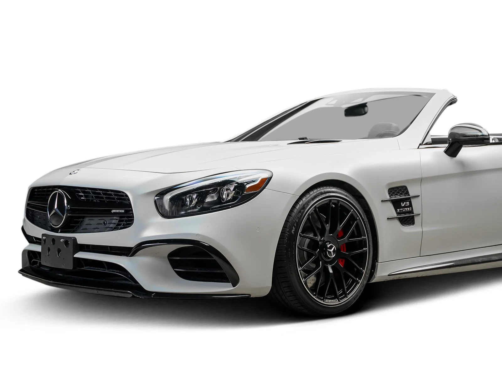 Used 2017 White Mercedes-Benz SL 63 AMG® image 17