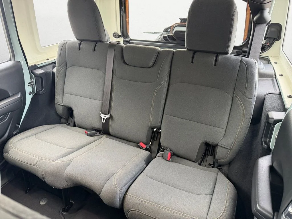 Used 2024 Gray Jeep Sport S image 9