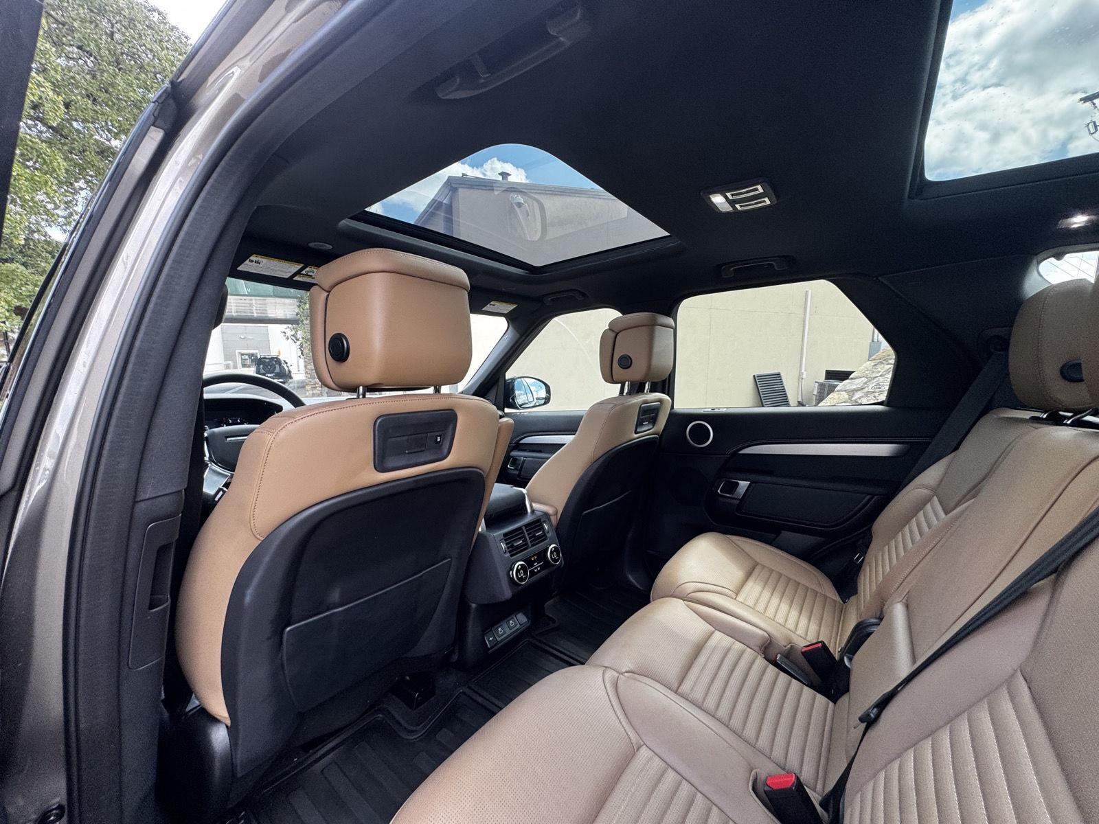 Used 2026 Lantau Bronze Land Rover Dynamic SE image 14