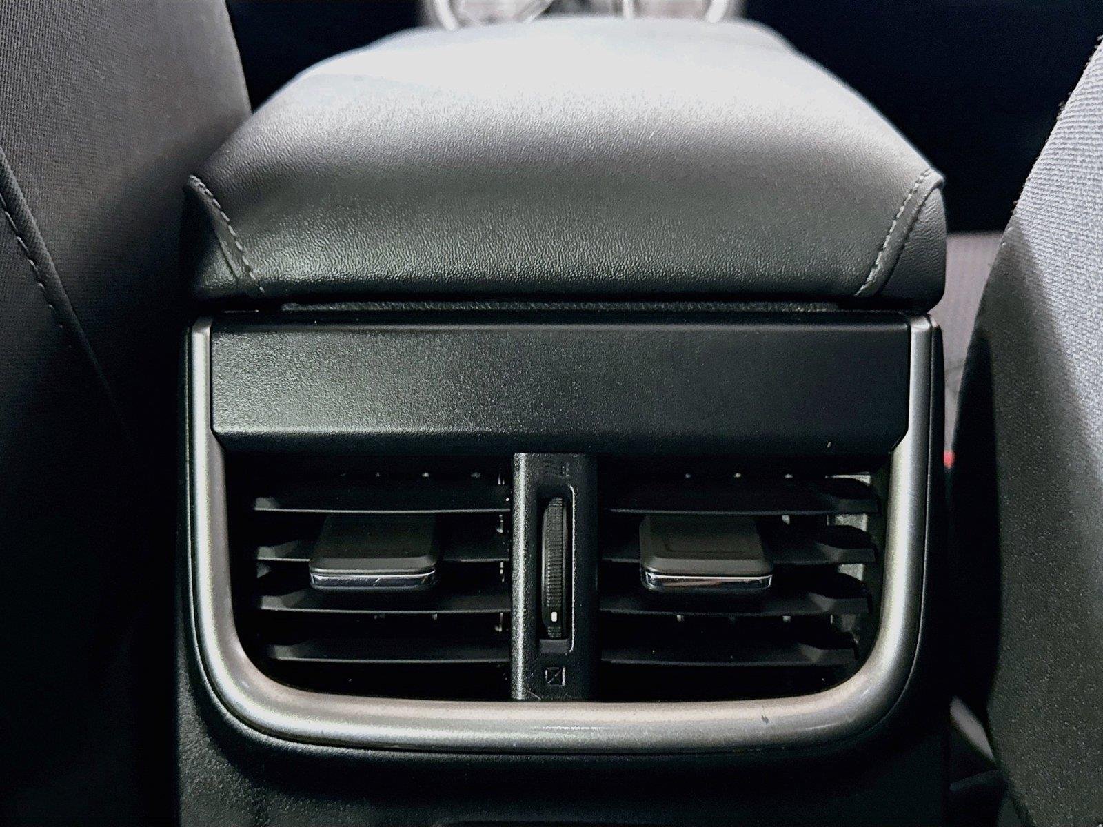 Used 2022 Crystal White Pearl Subaru Premium image 37