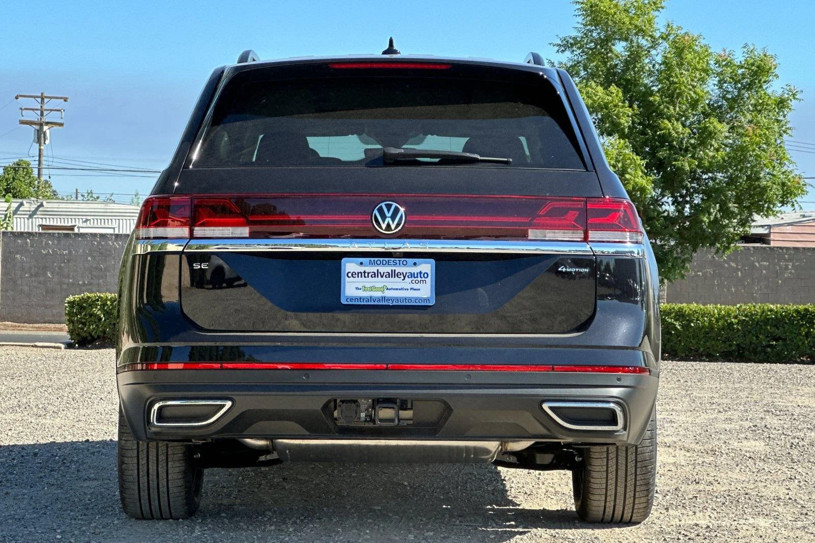 New 2026 Deep Black Pearl Volkswagen 2.0T SE w/Technology image 5