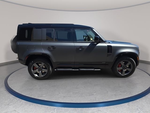 New 2026 Carpathian Grey Land Rover X image 4