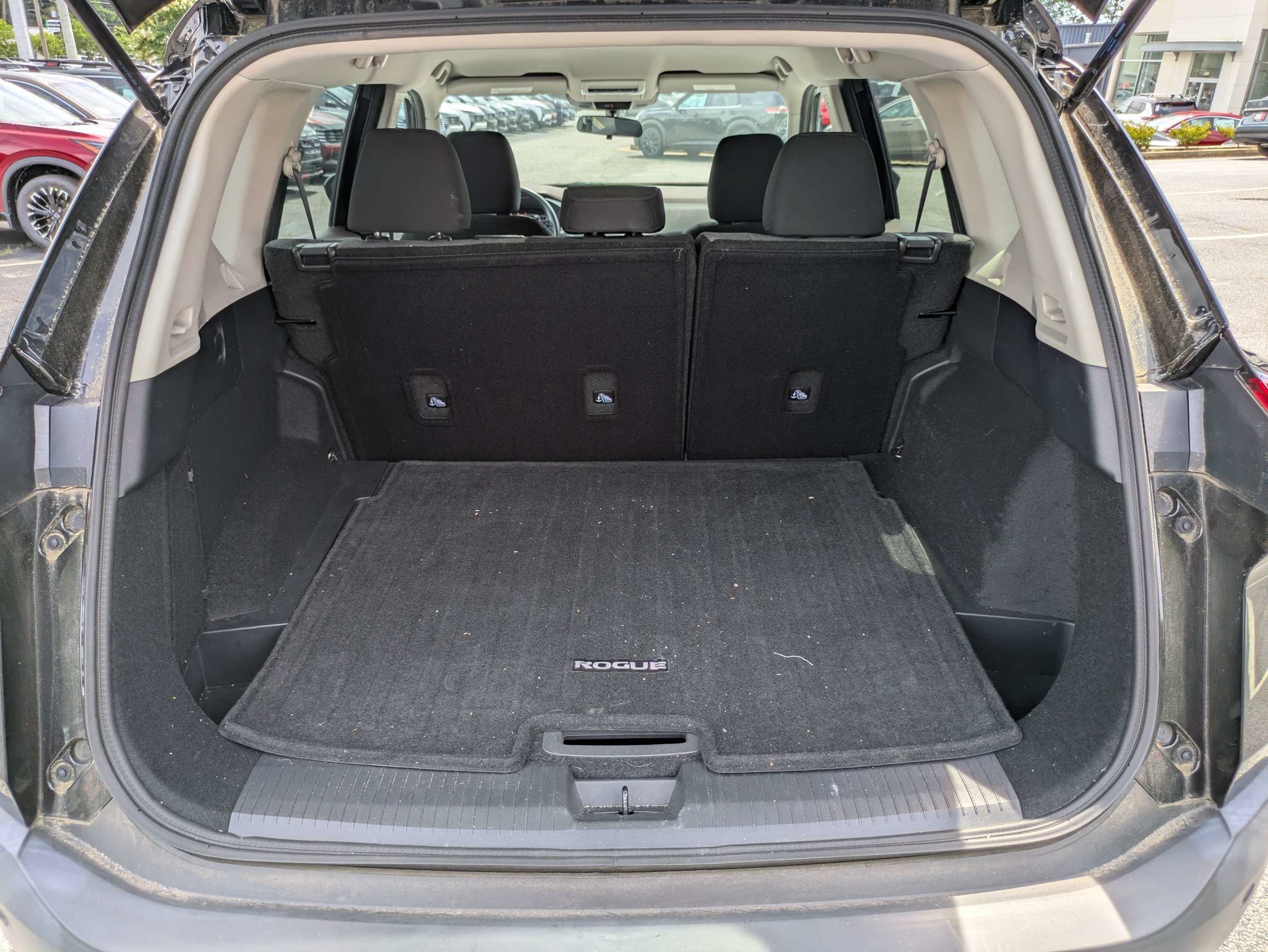 Used 2021 Black Nissan S image 10