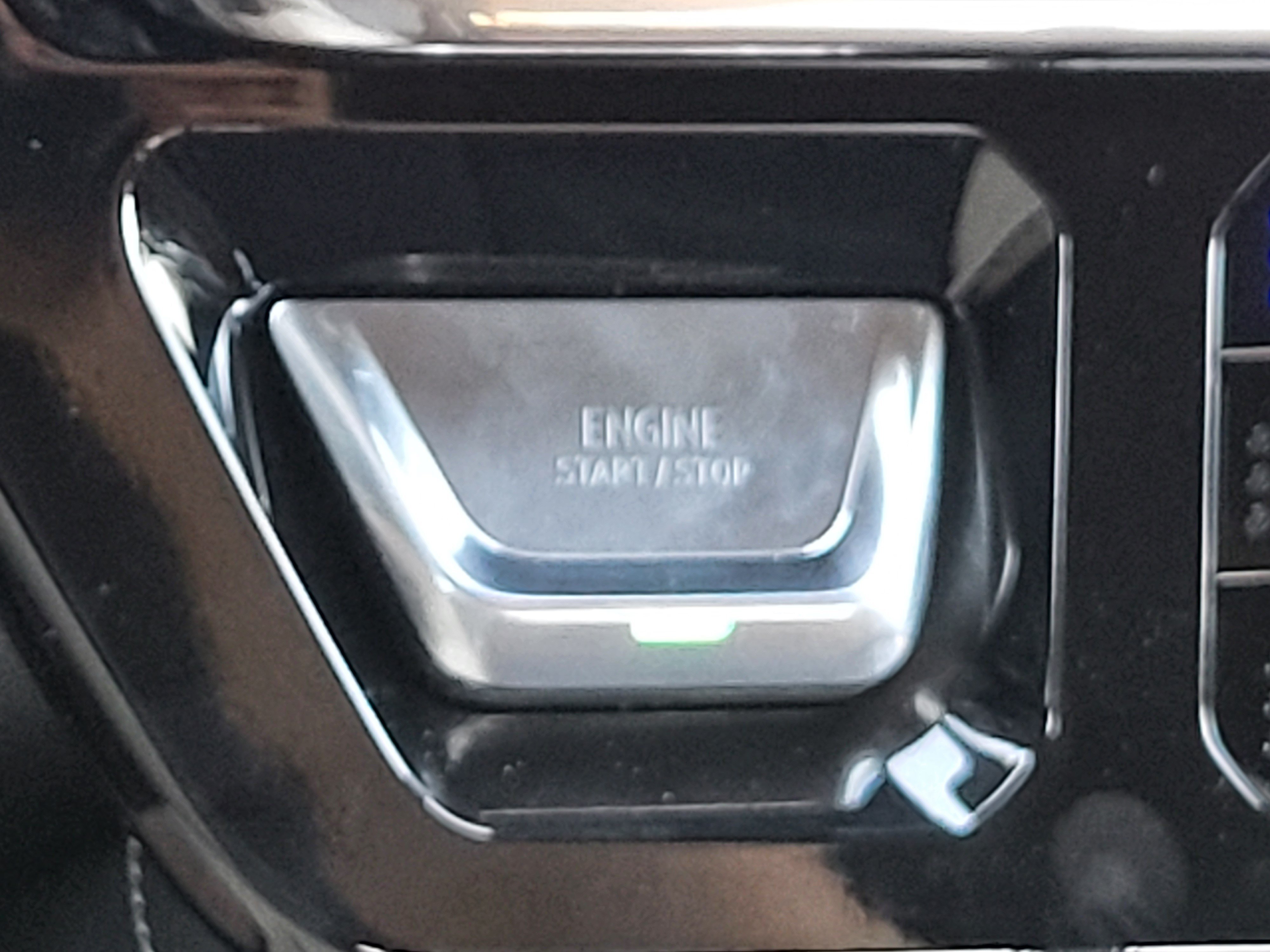 2026 GMC Sierra 2500HD Denali Ultimate - Photo 18