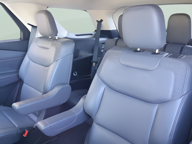 Used 2025 White Metallic Ford Active image 16