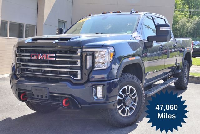 2022 GMC Sierra 4WD Crew Cab Standard Box AT4's photo