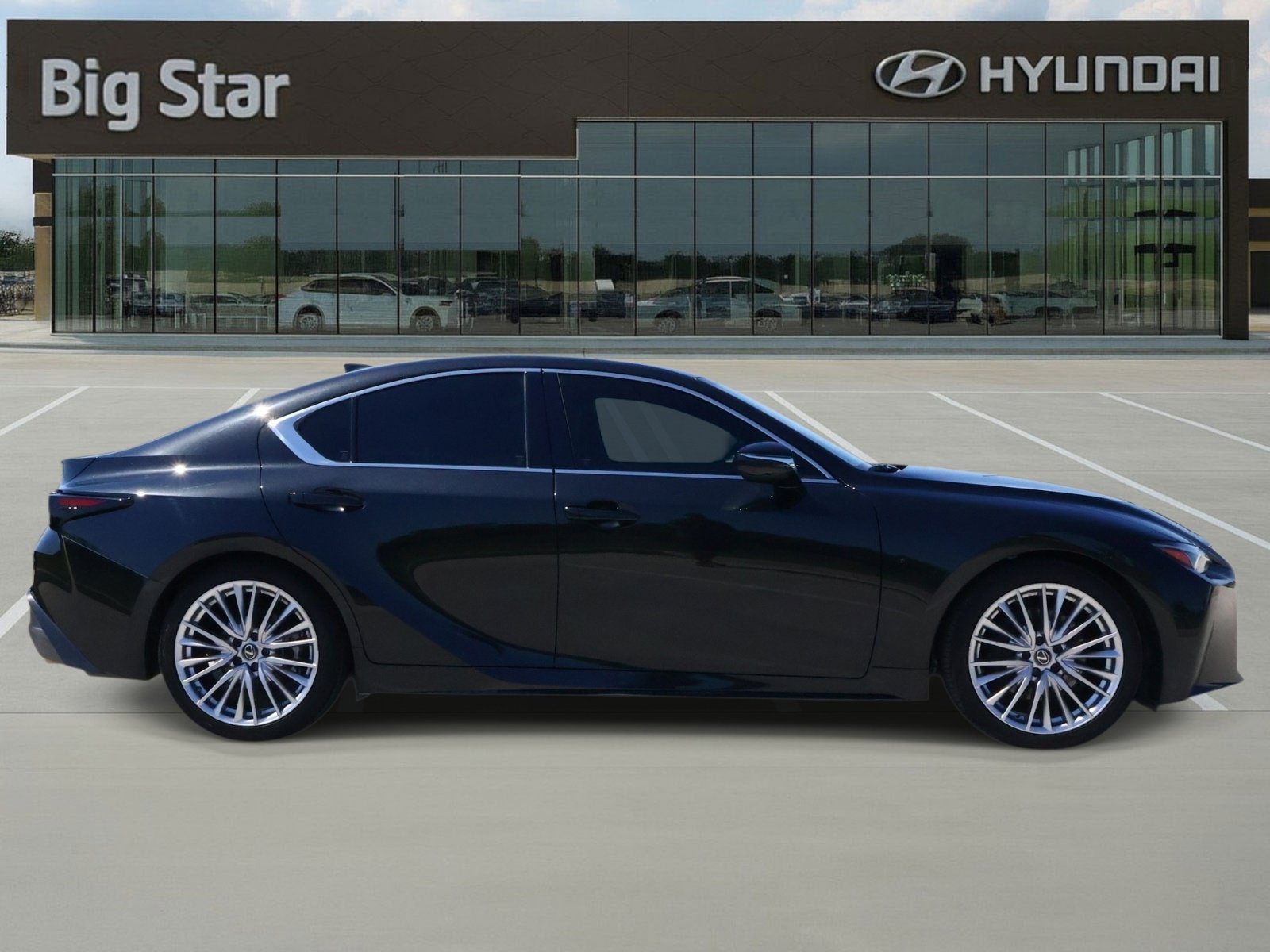 Used 2023 Caviar Lexus 300 image 5