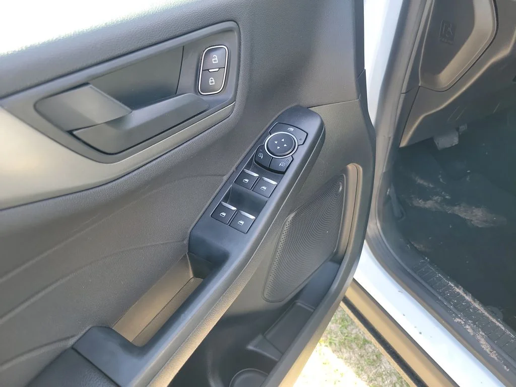Used 2023 White Ford Active image 13