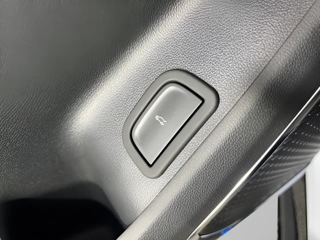 2026 GMC Acadia Denali - Photo 30