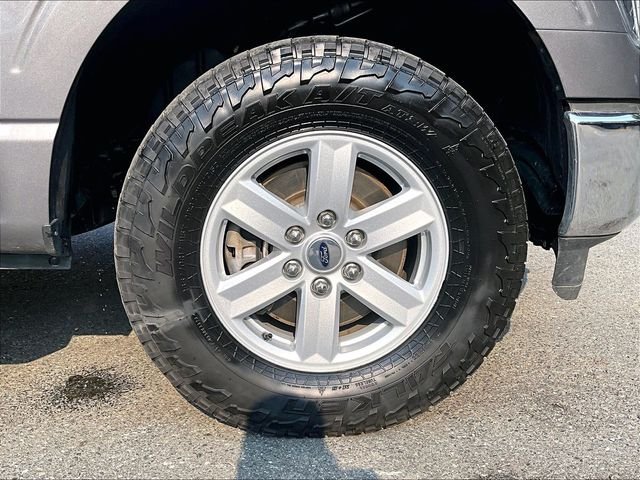 Used 2022 Gray Ford XL image 9