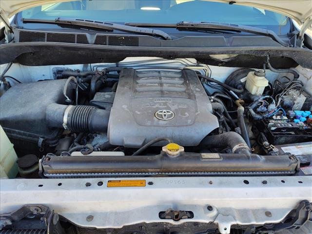 Used 2008 Arctic Frost Pearl White Toyota Platinum image 30