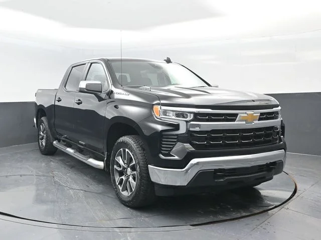 Used 2024 Black Chevrolet LT image 2