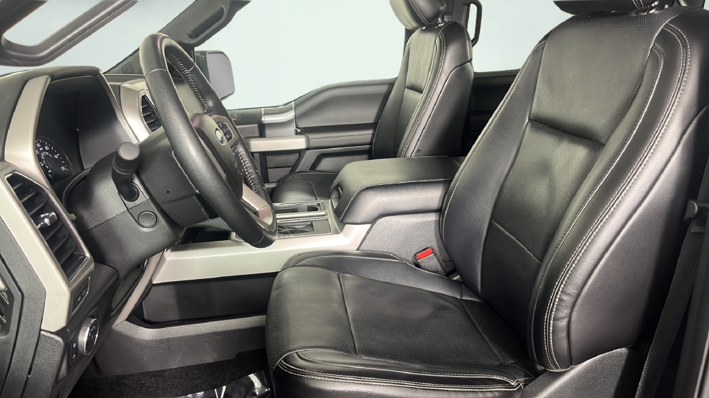 2017 Ford F-150 Lariat - Photo 16