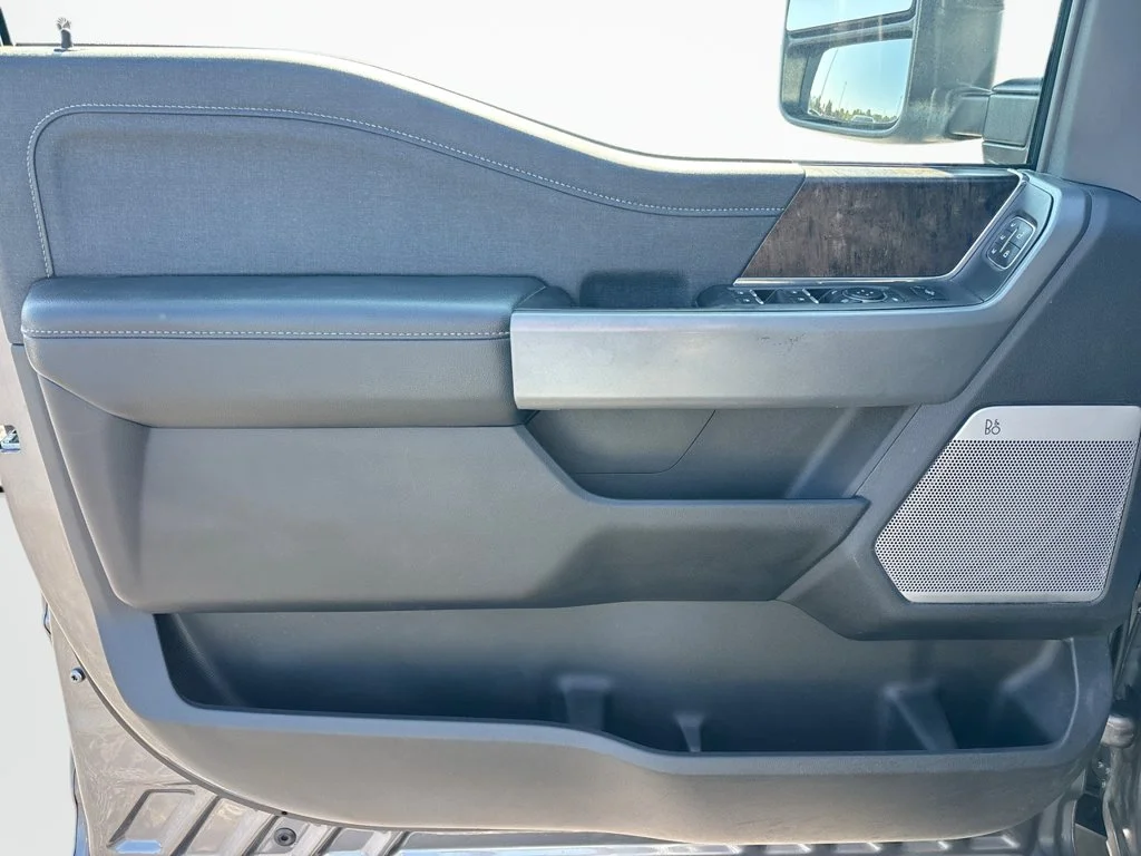 Certified Used 2024 Carbonized Gray Metallic Ford Lariat image 26
