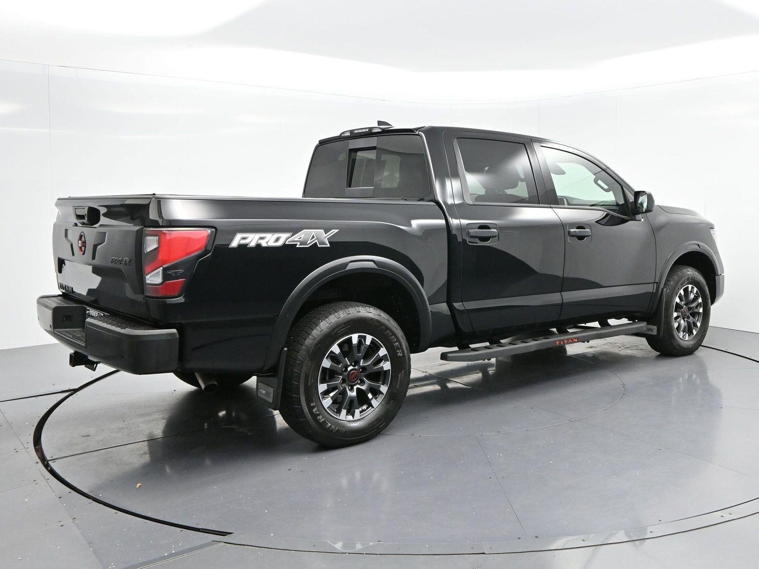 Used 2024 Super Black Nissan PRO-4X image 7