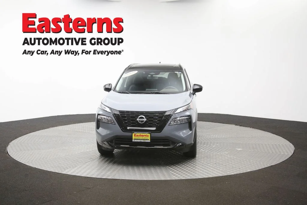 Used 2023 Gray Nissan SV image 49