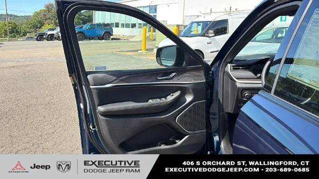 New 2027 Blue Jeep Limited Reserve image 8
